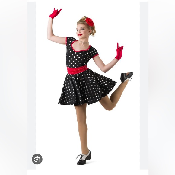 Costume Gallery dance costume.  Medium child - Picture 1 of 4